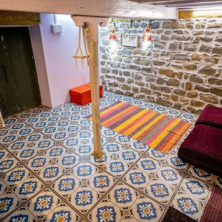 The Olive Hut Villa Bir  Exterior photo